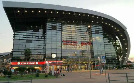 Информация о ж/д вокзале Адлер