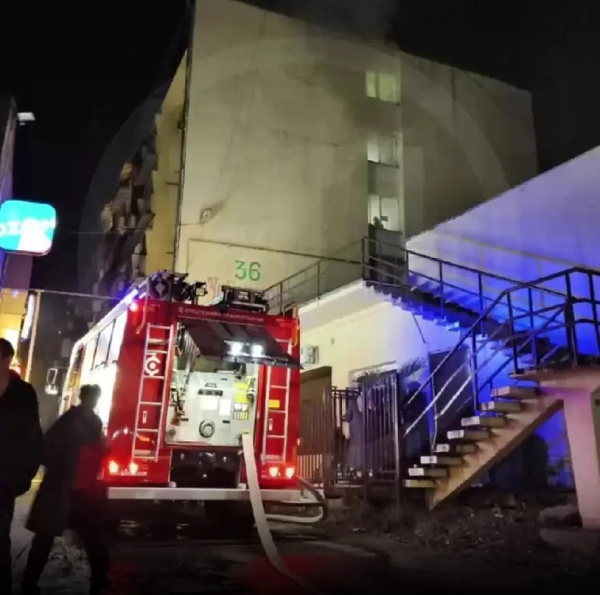 Массовая эвакуация в центре Сочи из-за пожара: 250 человек спасены